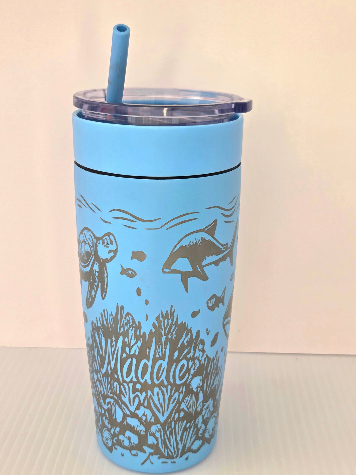 Custom engraved 30oz tumbler - ocean design with straw lid