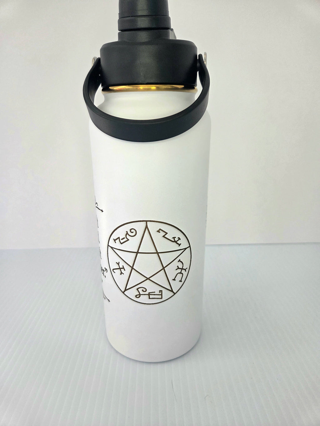Custom engraved 32oz hydro bottle - side view with pentagram engraving